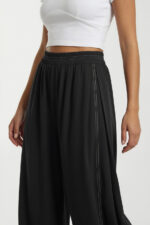 Wide-leg trousers - Image 3