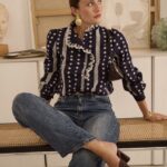 Midnight daisy shirt