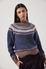 High neck sweater - Image 4