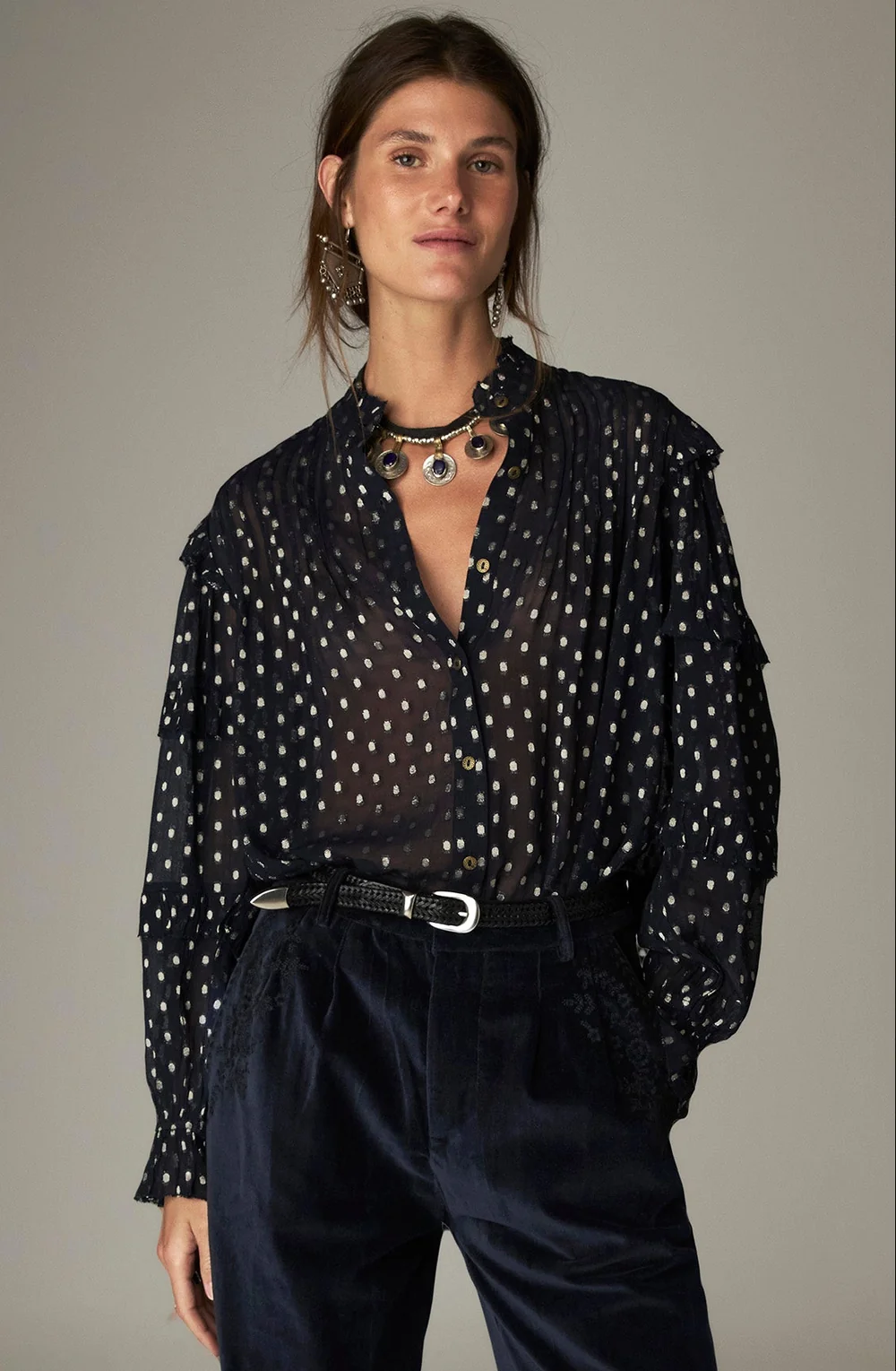 MAISONHOTEL-ECOMMFW26-DAY3_013_GORDONBLUE_SIMONANAVY_LEOPOLDNOIR_2078 Simona Blouse Sienna Navy - Image 1